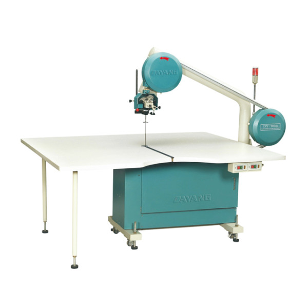 Ленточная раскройная машина DY-1200B