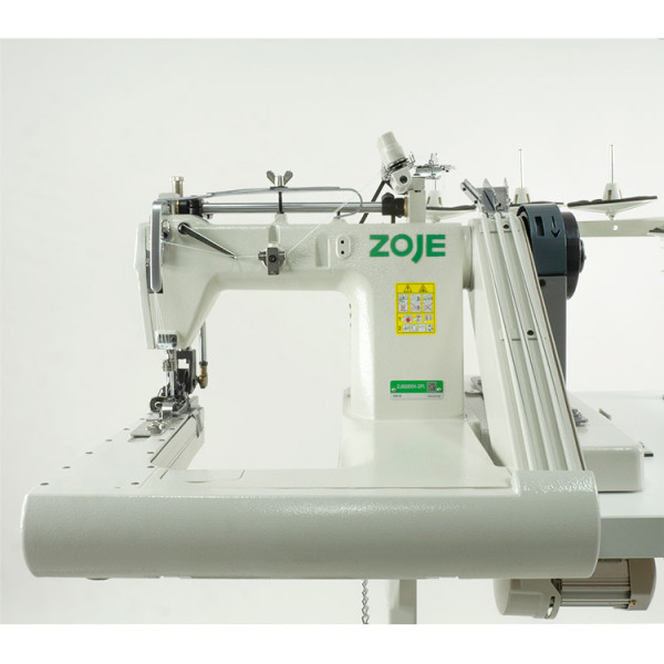 Zoje 928XH 2хPL 6.4mm 3-х игольная машина с П-образной платформой и задним пуллером